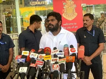 எஸ்.பி.வேலுமணிக்கும், எடப்பாடி பழனிச்சாமிக்கும் இடையே உட்கட்சி பிரச்சனை இருக்கிறது : அண்ணாமலை எஸ்.பி.வேலுமணிக்கும், எடப்பாடி பழனிச்சாமிக்கும் இடையே உட்கட்சி பிரச்சனை இருக்கிறது : அண்ணாமலை