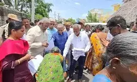 மலையே சிவனாக காட்சி தரும் திருவண்ணாமலையில் ஆக்கிரமிப்பு: அதிகாரிகள் ஆய்வு மலையே சிவனாக காட்சி தரும் திருவண்ணாமலையில் ஆக்கிரமிப்பு: அதிகாரிகள் ஆய்வு