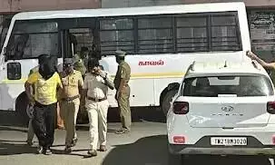 நகைக் கடை உரிமையாளரின் மகன் கடத்தல் வழக்கில் குற்றவாளிகள் சிறையில் அடைப்பு நகைக் கடை உரிமையாளரின் மகன் கடத்தல் வழக்கில் குற்றவாளிகள் சிறையில் அடைப்பு