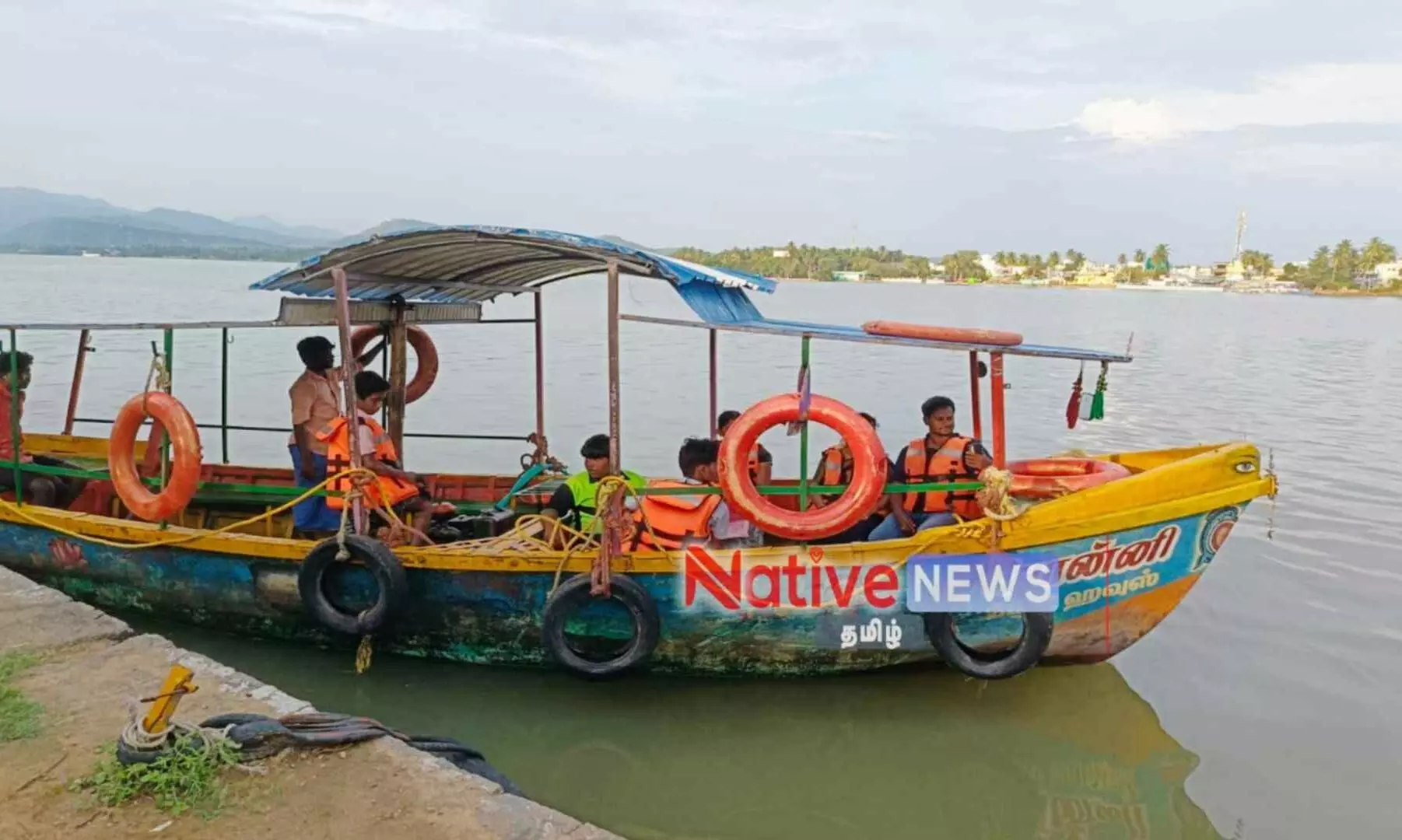நெரிஞ்சிப்பேட்டை - பூலாம்பட்டி இடையே மீண்டும் விசைப்படகு போக்குவரத்து நெரிஞ்சிப்பேட்டை - பூலாம்பட்டி இடையே மீண்டும் விசைப்படகு போக்குவரத்து