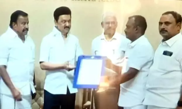 நாமக்கல் மாநகராட்சியில் 12 கிராம பஞ்சாயத்துக்கள் இணைப்பு : அரசு உத்தரவு வெளியீடு நாமக்கல் மாநகராட்சியில் 12 கிராம பஞ்சாயத்துக்கள் இணைப்பு : அரசு உத்தரவு வெளியீடு