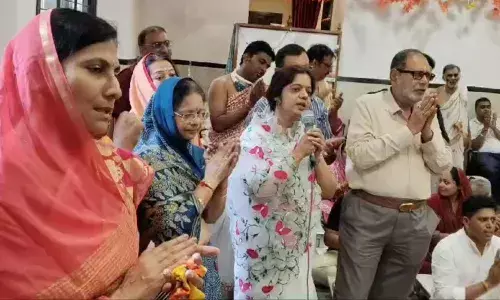 கோவையில் ரக்‌ஷா பந்தன் விழாவை உற்சாகமாக கொண்டாடிய வட மாநிலத்தினர்