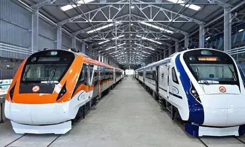 சென்னை ஐசிஎஃப் பெருமிதம்: முதல் சிலீப்பர் வந்தே பாரத் ரயில் வருகை! சென்னை ஐசிஎஃப் பெருமிதம்: முதல் சிலீப்பர் வந்தே பாரத் ரயில் வருகை!