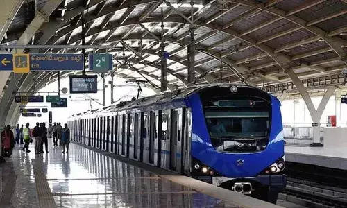 ஆயுத பூஜை சிறப்பு: சென்னை மெட்ரோவில் அதிவேக சேவை ஆயுத பூஜை சிறப்பு: சென்னை மெட்ரோவில் அதிவேக சேவை