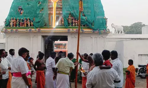 முருகன் கோவில் குடமுழுக்கு விழாவையொட்டி பந்தக்கால் நடும் நிகழ்ச்சி முருகன் கோவில் குடமுழுக்கு விழாவையொட்டி பந்தக்கால் நடும் நிகழ்ச்சி