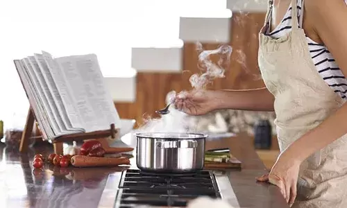 சமையலில் தவிர்க்க வேண்டிய 8 பொதுவான தவறுகள்!
