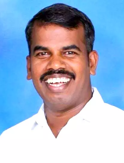 மே மாதத்திற்குள் மேல்நிலைப்பள்ளி எச்.எம் பதவி உயர்வு மற்றும் பொது மாறுதல் கவுன்சலிங் நடத்திட வேண்டும் : முதுகலை ஆசிரியர்கள் கோரிக்கை மே மாதத்திற்குள் மேல்நிலைப்பள்ளி எச்.எம் பதவி உயர்வு மற்றும் பொது மாறுதல் கவுன்சலிங் நடத்திட வேண்டும் : முதுகலை ஆசிரியர்கள் கோரிக்கை