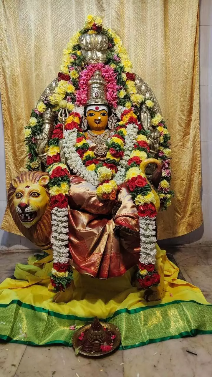 கோவில்களில் அமாவாசை சிறப்பு வழிபாடு கோவில்களில் அமாவாசை சிறப்பு வழிபாடு