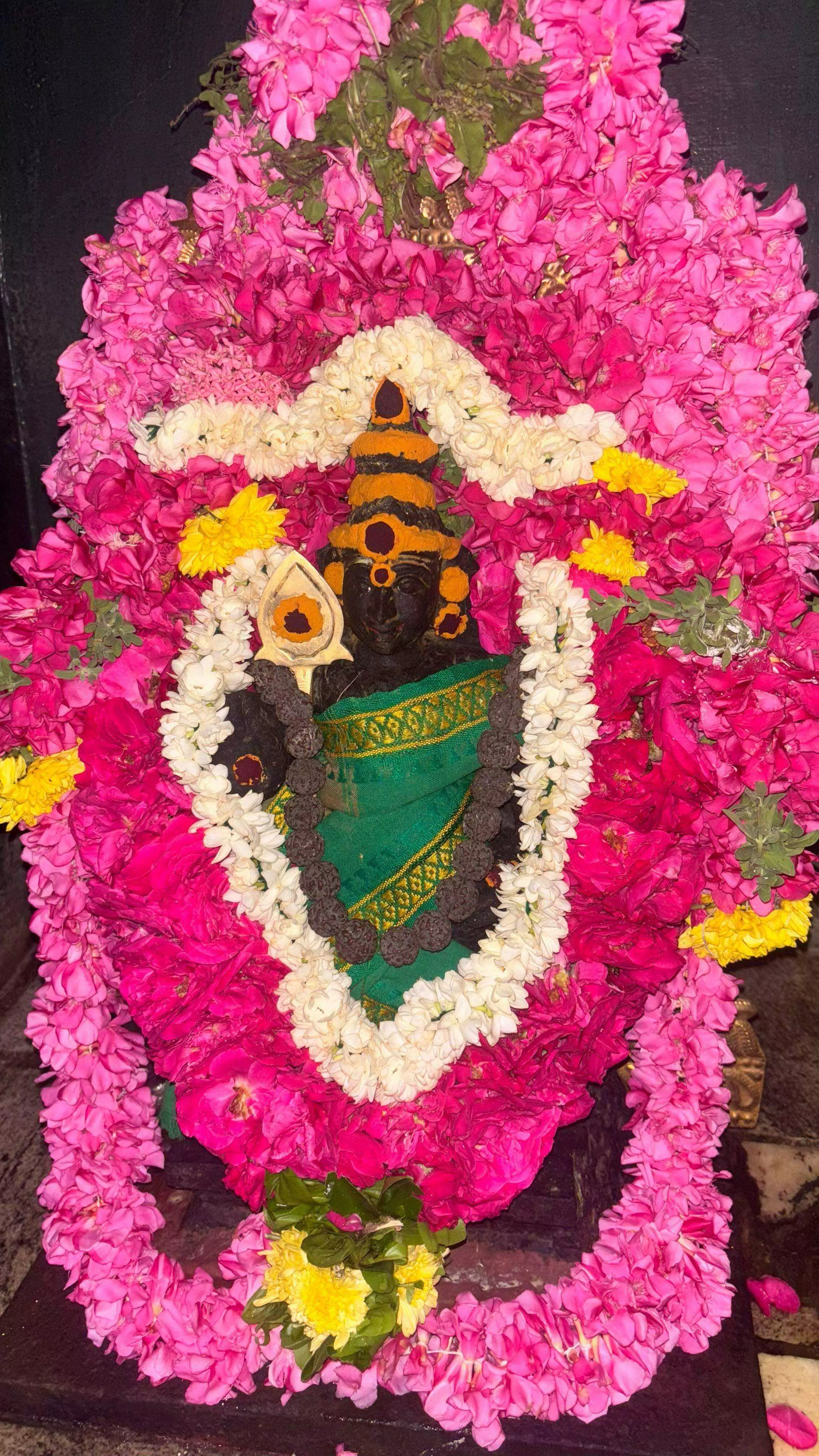 முருகன் கோவில்களில் கிருத்திகை வழிபாடு முருகன் கோவில்களில் கிருத்திகை வழிபாடு
