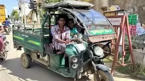 பேட்டரி வண்டிகள் தற்போது பறவைகளின் கழிப்பறையான அதிருப்தி பேட்டரி வண்டிகள் தற்போது பறவைகளின் கழிப்பறையான அதிருப்தி