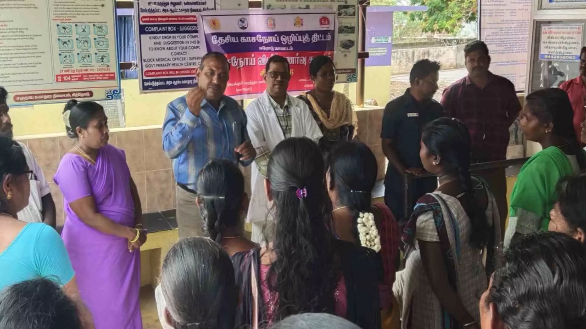 ஈரோடு: சித்தோடு அரசு ஆரம்ப சுகாதார நிலையத்தில் காசநோய், கோடை வெப்ப தாக்க பாதுகாப்பு விழிப்புணர்வு முகாம்! ஈரோடு: சித்தோடு அரசு ஆரம்ப சுகாதார நிலையத்தில் காசநோய், கோடை வெப்ப தாக்க பாதுகாப்பு விழிப்புணர்வு முகாம்!