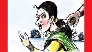 தூங்கிக் கொண்டிருந்த பெண்ணிடம், நகை கொள்ளை தூங்கிக் கொண்டிருந்த பெண்ணிடம், நகை கொள்ளை