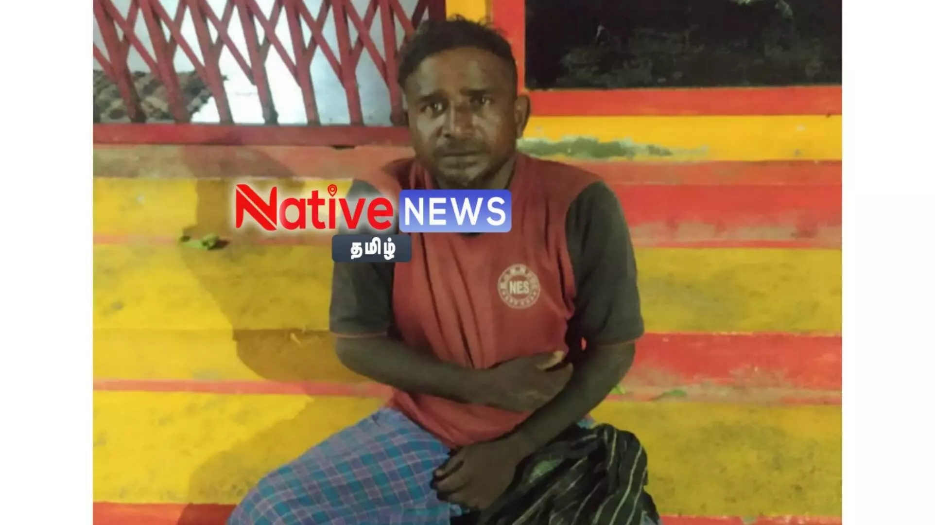 பவானி அருகே கோவில் பூட்டை உடைக்க முயன்ற தொழிலாளி கைது! பவானி அருகே கோவில் பூட்டை உடைக்க முயன்ற தொழிலாளி கைது!