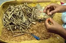 பீடி தொழிலாளர்களுக்கான ஊதிய உயர்வு பீடி தொழிலாளர்களுக்கான ஊதிய உயர்வு