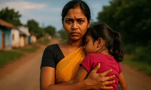 குடும்பக் கடன் காரணமாக மர்மமான தாய் மற்றும் மகள்
