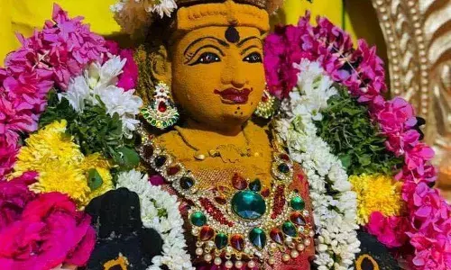 சித்ரா பவுர்ணமி   நாளையொட்டி   கோவில்களில்  சிறப்பு வழிபாடு