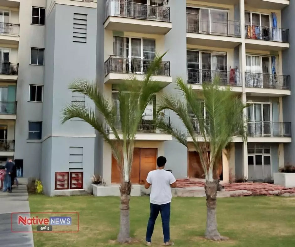 5 மாடி குடியிருப்பில் குலுக்கல் ஒதுக்கீடு – ஆவேசத்தில் பொதுமக்கள்! 5 மாடி குடியிருப்பில் குலுக்கல் ஒதுக்கீடு – ஆவேசத்தில் பொதுமக்கள்!