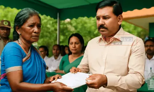 நாமக்கல் மக்கள் குறைதீர் கூட்டத்தில் நலத்திட்ட உதவிகள்
