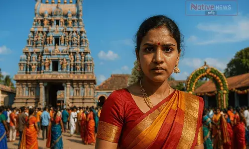 எலச்சிபாளையம் மாரியம்மன் கோவிலில் பிரமாண்ட திருவிழா எலச்சிபாளையம் மாரியம்மன் கோவிலில் பிரமாண்ட திருவிழா