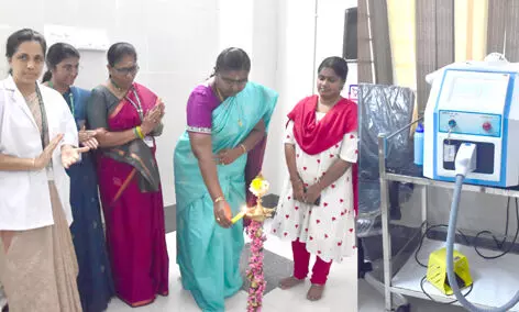 நாமக்கல் அரசு மருத்துவக்கல்லூரி ஆஸ்பத்திரியில் 3ம் பாலினத்தவருக்கான சிகிச்சை மையம் துவக்கம் நாமக்கல் அரசு மருத்துவக்கல்லூரி ஆஸ்பத்திரியில் 3ம் பாலினத்தவருக்கான சிகிச்சை மையம் துவக்கம்