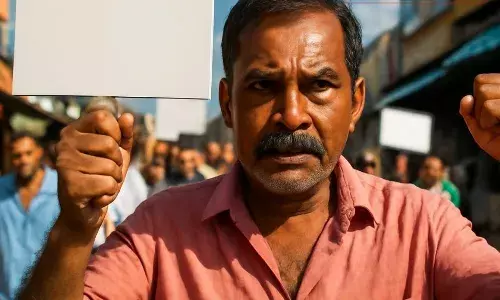 சாலையோர ஆக்கிரமிப்பு அகற்றம் சாலையோர ஆக்கிரமிப்பு அகற்றம்