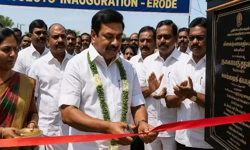 ஈரோட்டில், ரூ.35 கோடி திட்டங்களை தொடங்கிய அமைச்சர் - மக்களுக்கு நேரடி நன்மை ஈரோட்டில், ரூ.35 கோடி திட்டங்களை தொடங்கிய அமைச்சர் - மக்களுக்கு நேரடி நன்மை